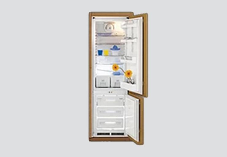 Холодильник ARISTON OKRF 3300 VN FL